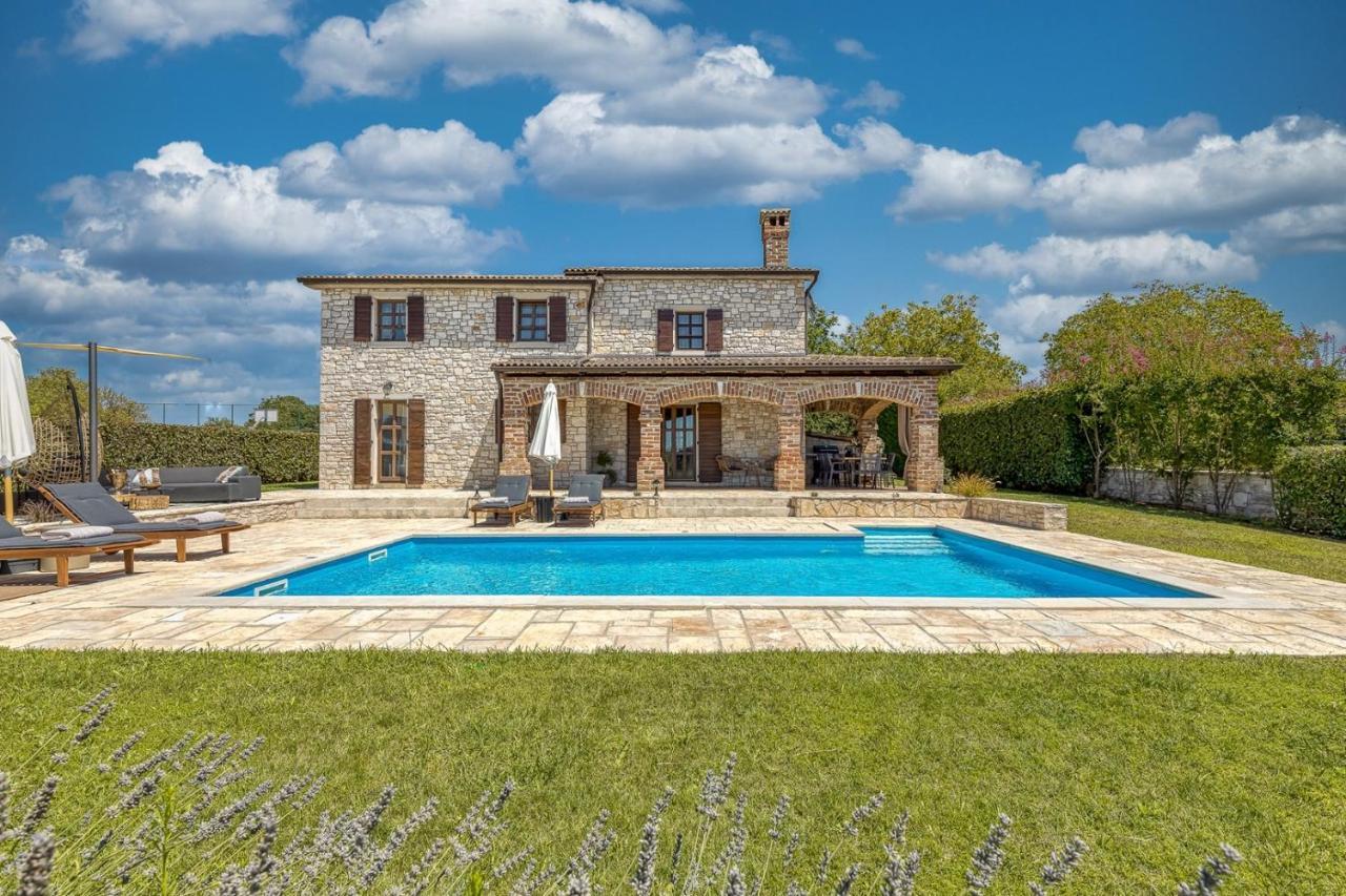Villa Santolina Baderna Bagian luar foto