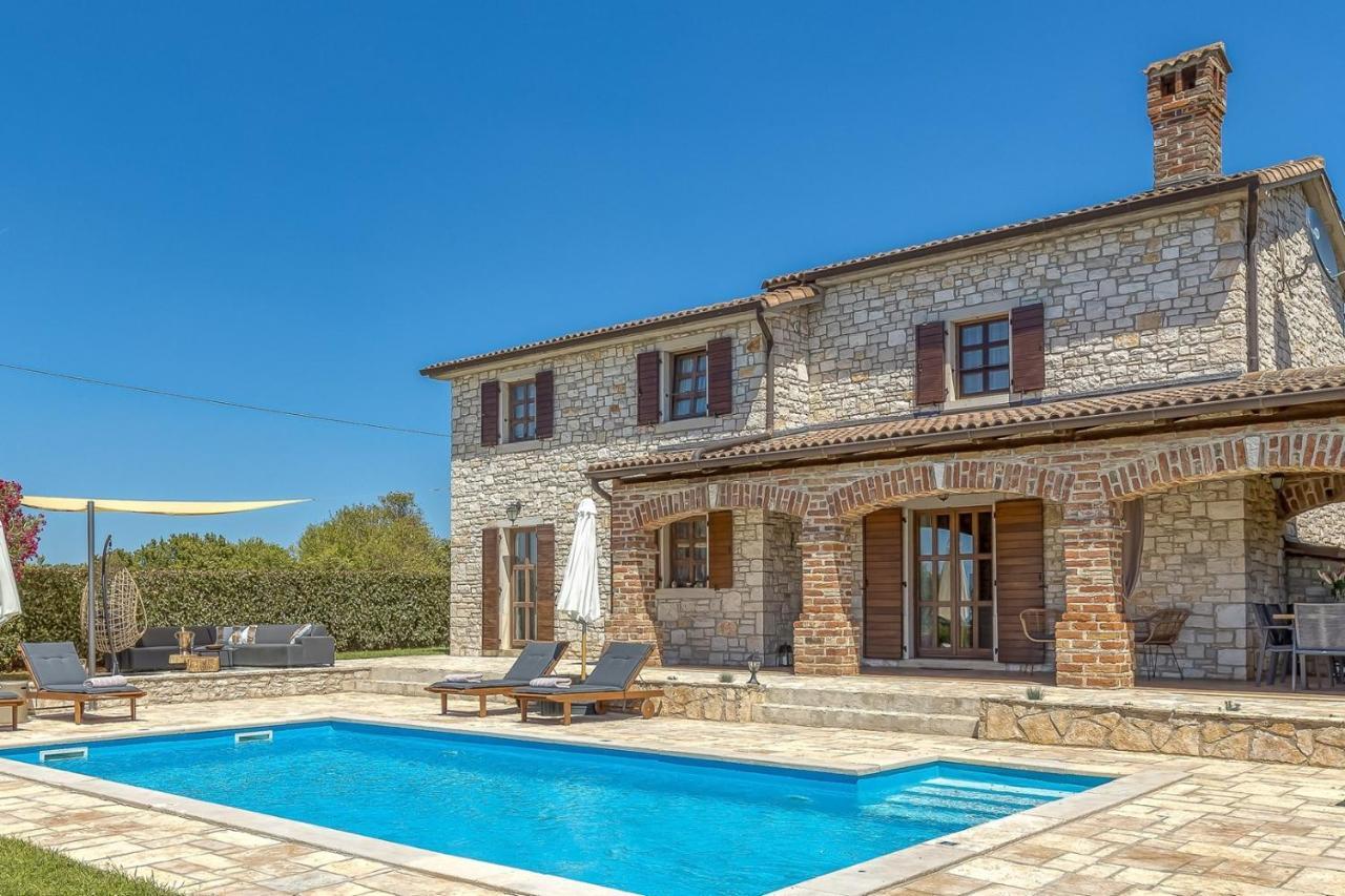 Villa Santolina Baderna Bagian luar foto