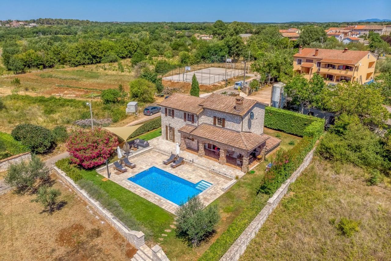 Villa Santolina Baderna Bagian luar foto