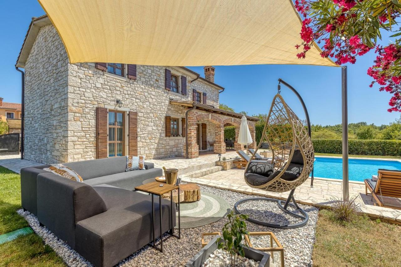 Villa Santolina Baderna Bagian luar foto